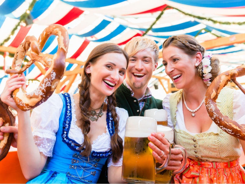 Văn hóa lễ hội bia và các dịp lễ truyền thống Đức